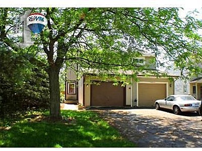 27 023 Cooley  Avenue, Winfield, IL 60190 