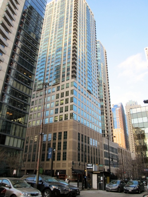 2 E. Erie Unit 1604, Chicago, IL 60611 