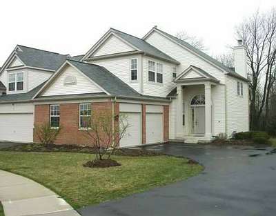 12 Waterfront Ct, Algonquin, IL 60102 