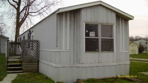 1112 Cristen Ave., Auburn, IN 46706 