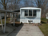 809 Ruth St., Auburn, IN 46706 