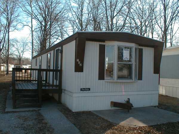 702 Peterson St., Auburn, IN 46706 