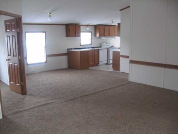 5002 Applespruce, Indianapolis, IN 46235 