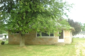 3102 ELMHURST DRIVE, INDIANAPOLIS, IN 46226 