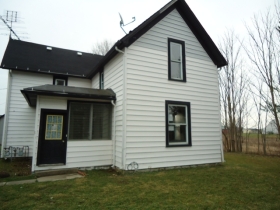 4743 S STRAWNTOWN PIKE, PERU, IN 46970 