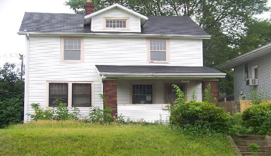 1214 East Ewing Avenue, South Bend, IN 46613 