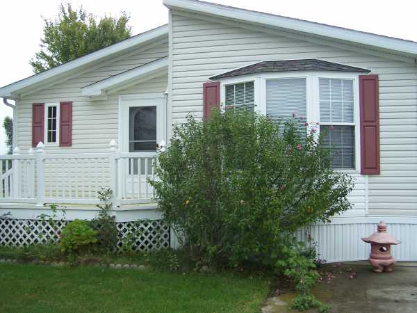 933 Butternut, Westville, IN 46391 