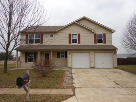 5346 CLAYBROOKE DR, INDIANAPOLIS, IN 46221 