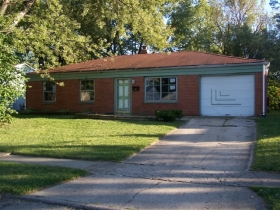 8103 BARRY RD, INDIANAPOLIS, IN 46219 
