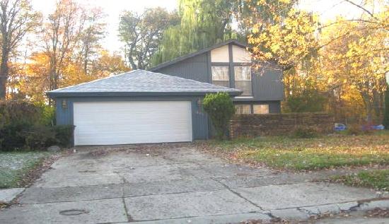 7620 Regina Drive, Fort Wayne, IN 46815 