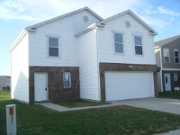 3211 CORK BEND DR, INDIANAPOLIS, IN 46239 