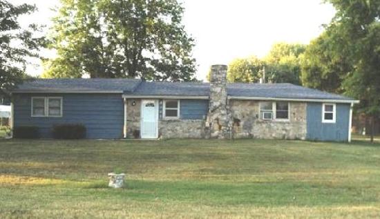 2160 West County Road 15 North, North Vernon, IN 47265 