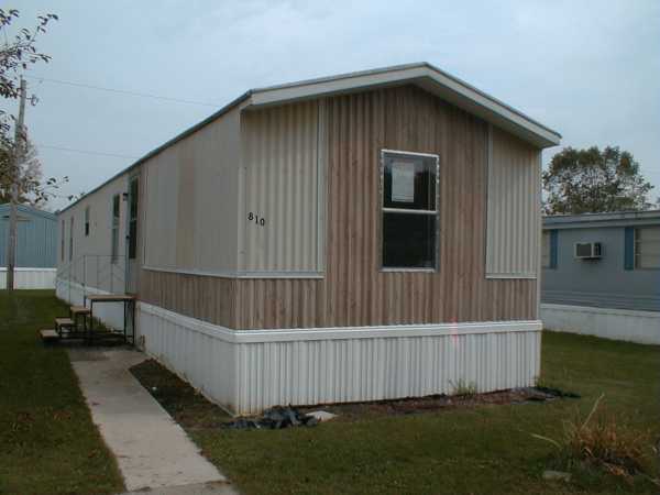 810 West Edge Dr., Auburn, IN 46706 