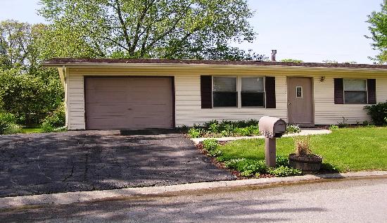 377 Sassafrass Drive, Valparaiso, IN 46385 
