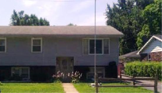 4319 East 21st Street, Lake Station, IN 46405 