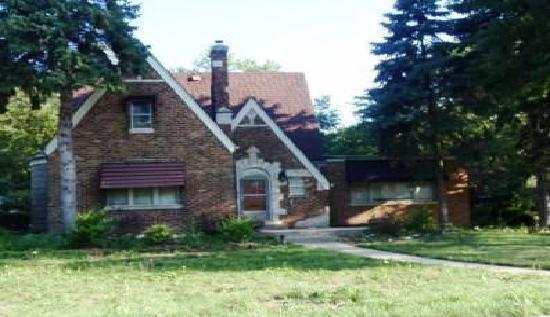 9 172nd St, Hammond, IN 46324 