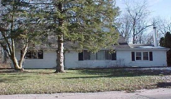 1334 Woodmere Drive, New Haven, IN 46774 