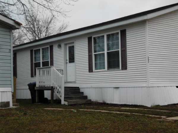 202 Pinecrest, Greenwood, IN 46143 