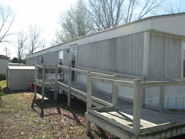 283 Primrose Lane, Clarksville, IN 47129 