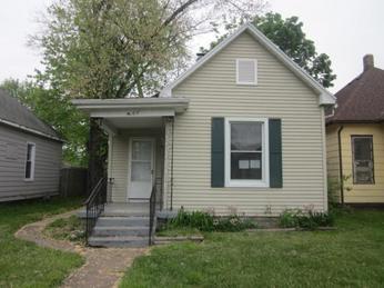 1607 S 11 1/2 St, Terre Haute, IN 47802 
