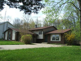 12296 S Hillview Dr, Columbus, IN 47201 