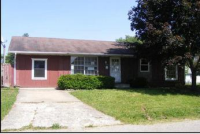1332 W 2nd St, Anderson, IN 46016 