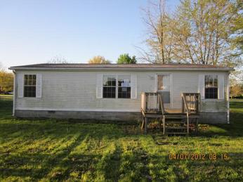 497 W Oak St, Campbellsburg, IN 47108 