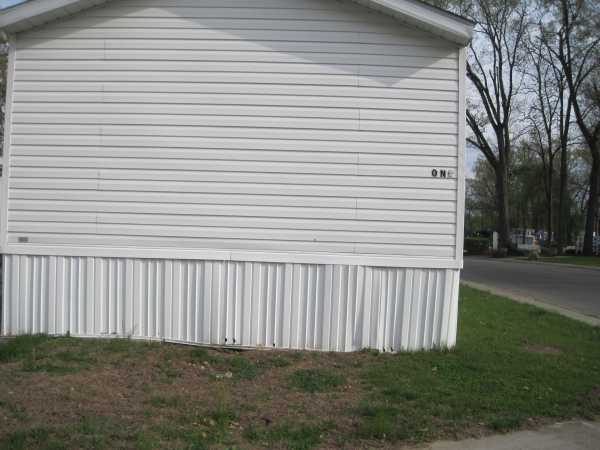 1 Pine Street, Bristol, IN 46507 