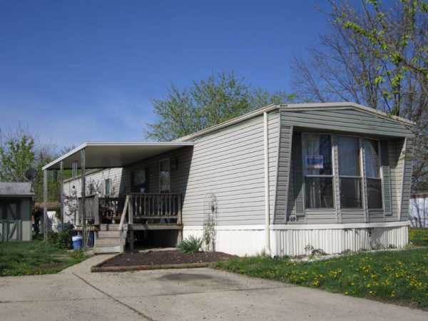 2078 Meyers St, Greenwood, IN 46143 