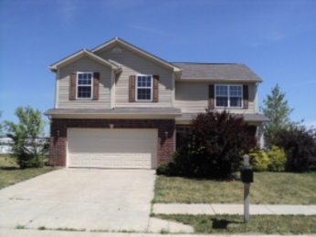 2779 Winding Creek Ln, Greenfield, IN 46140 