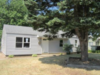 519 Woodcliff Dr, South Bend, IN 46615 