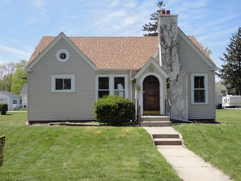 812 State Street, Hobart, IN 46342 