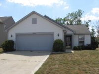 3268 Limber Pine Dr, Whiteland, IN 46184 