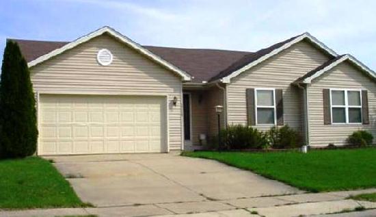 55158 Ardith St, Osceola, IN 46561 