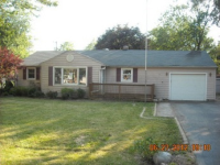 606 Sunset Rd, Hebron, IN 46341 
