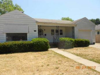 238 Kenyon Ave, Elkhart, IN 46516 