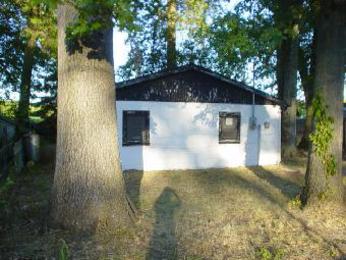 2631 S Lakeside St, Albion, IN 46701 