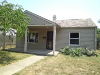 818 Middleboro Ave, Mishawaka, IN 46544 