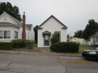 1722 Shelby St, New Albany, IN 47150 