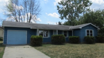 403 Woodcreek Dr, Ossian, IN 46777 