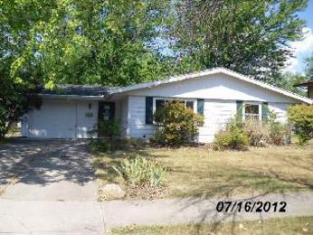 1725 Chochtimar Trl, Fort Wayne, IN 46808 