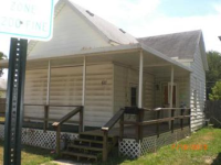 611 E Riverside Dr, Evansville, IN 47713 