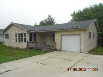 820 Belzer Dr, Anderson, IN 46011 