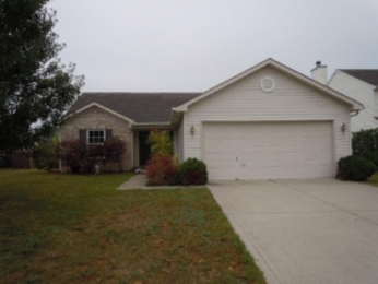 2779 Citrus Lake Dr, Kokomo, IN 46902 