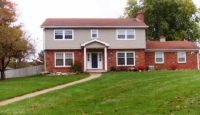 19 Chapman Ct, Greenfield, IN 46140 