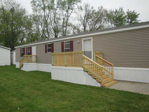507 Railside Drive, Syracuse, IN 46567 
