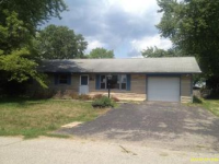5122 E Karlsway Dr, Columbus, IN 47201 