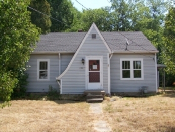 5537 Hardegan St, Indianapolis, IN 46227 