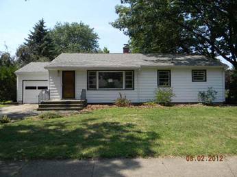 1204 Walton Ave, La Porte, IN 46350 