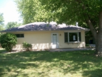 2204 Ruth Dr, Indianapolis, IN 46240 